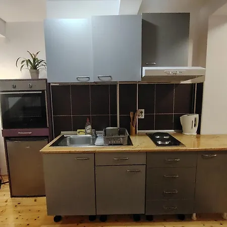 Lenka 아파트 소코 반자