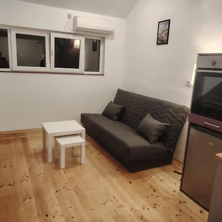 Lenka * 소코 반자