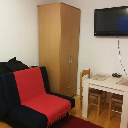 Lenka Apartment