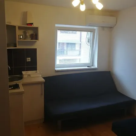 Lenka Apartment *